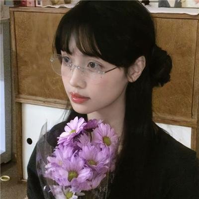 队长小翼